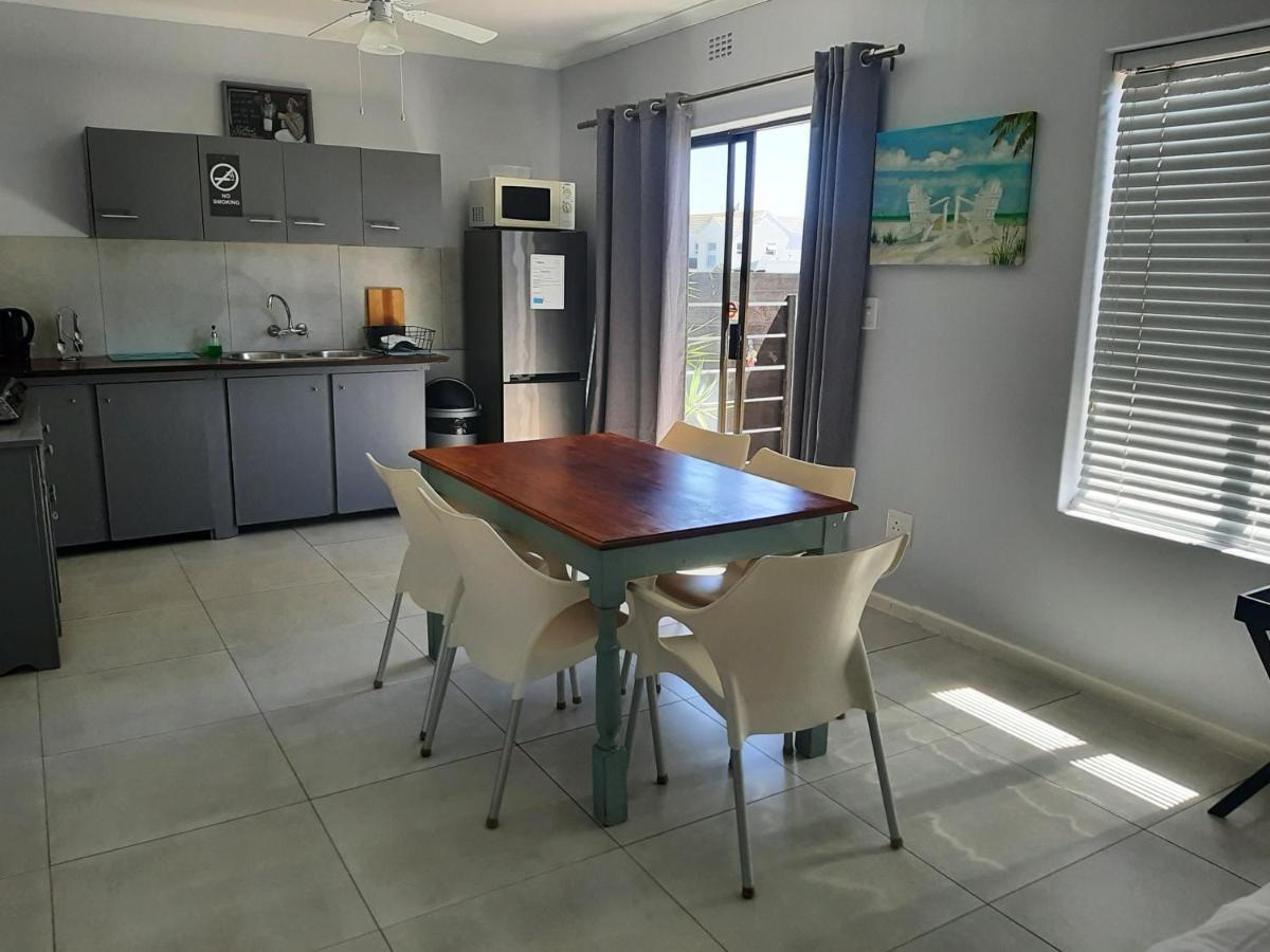Croeso Guest House 兰格班 外观 照片