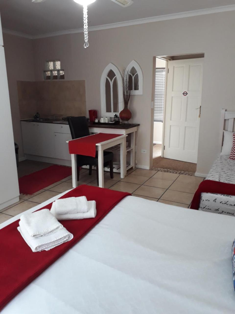 Croeso Guest House 兰格班 外观 照片
